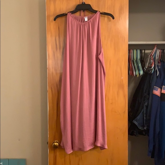 Old Navy Dresses & Skirts - Mauve/Dusty Pink dress. Old Navy Dresses & Skirts - Mauve/Dusty Pink dress.